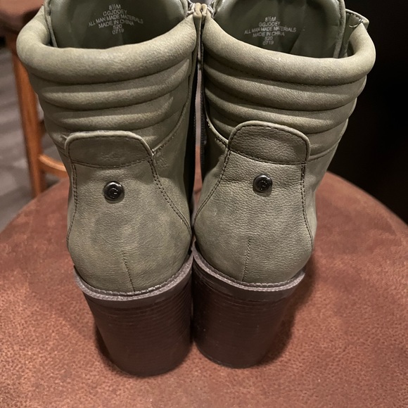 GUESS boots 8.5 - Picture 4 of 4